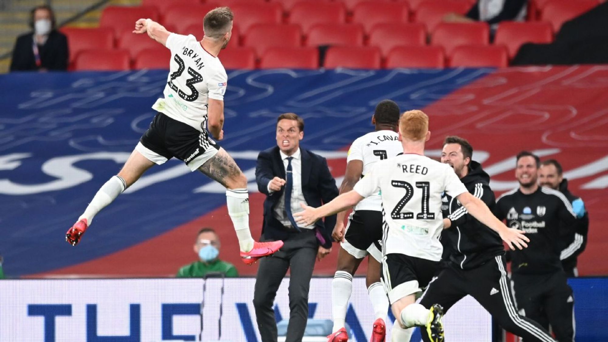 但更引人注 但更引人注